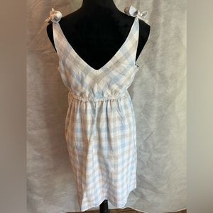 Summer Sale🔥Hope and Henry pretty blue white ad beige plaid mini dress. Size 10